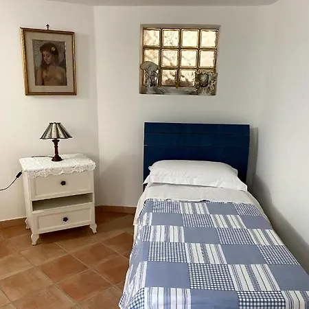 Appartement Giuali' *