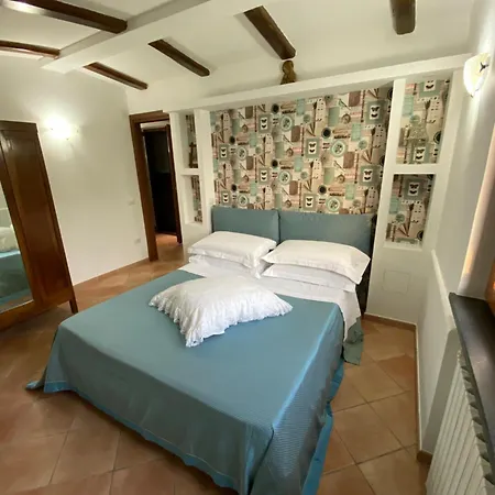 Giuali' * Massa Lubrense